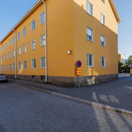 Apartment Idyllic One Bedroom In The Center Of For Four People *