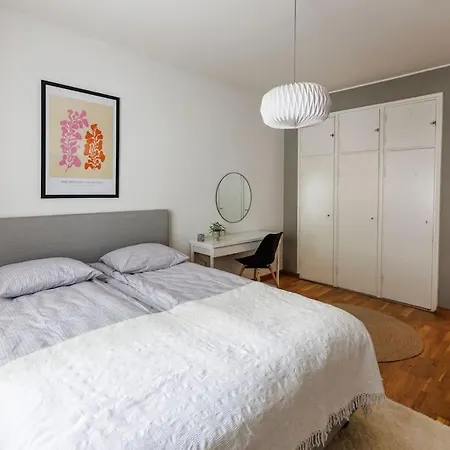 Idyllic One Bedroom In The Center Of For Four People