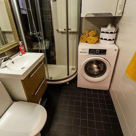 Idyllic One Bedroom In The Center Of For Four People * Oulu