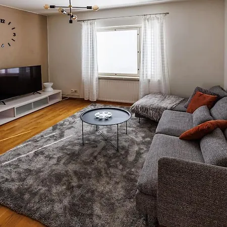 Idyllic One Bedroom In The Center Of For Four People